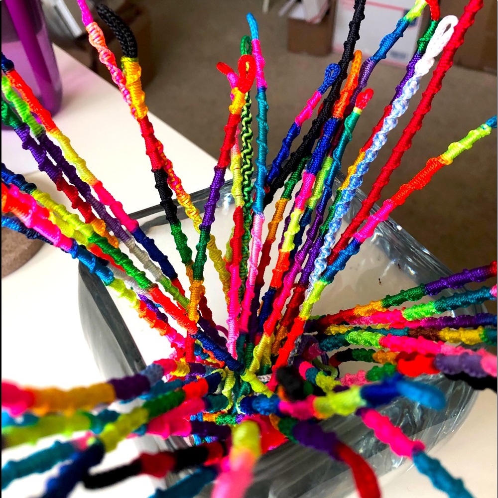 New Unisex Assorted Friendship Bracelets - 40